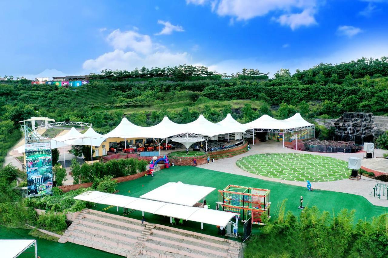 Sunnys World Hotel Pune Eksteriør billede