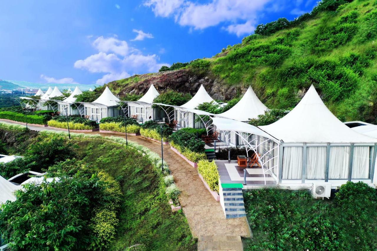 Sunnys World Hotel Pune Eksteriør billede
